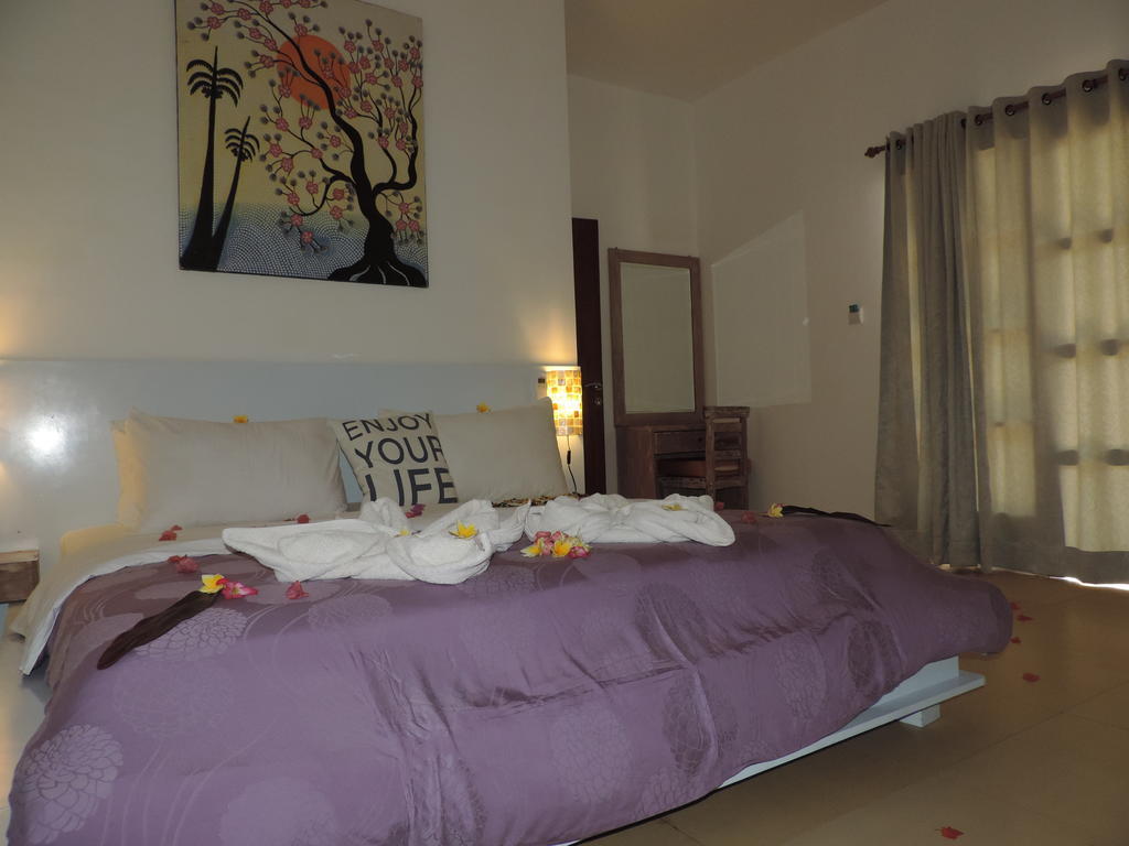Casus Dream Hotel Gili Trawangan Bilik gambar